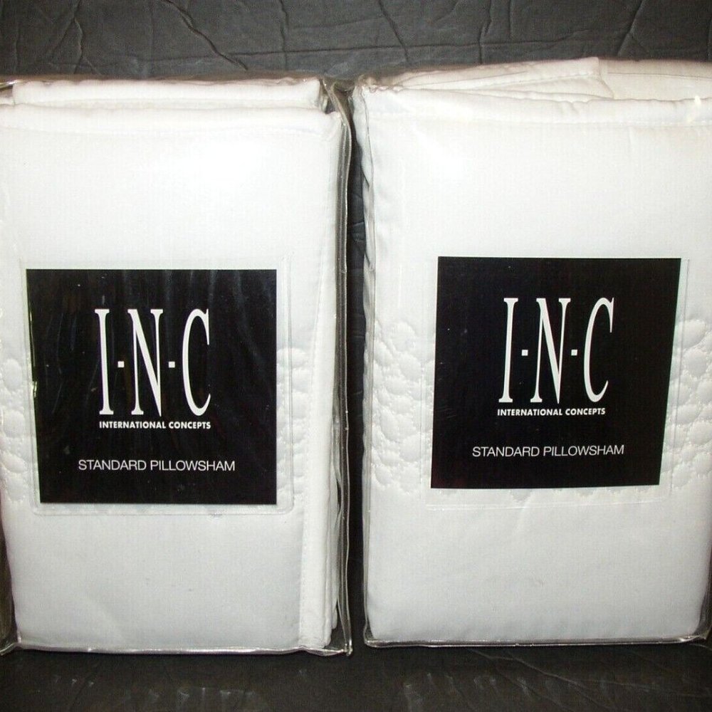PAIR International Concepts INC Primrose Quilted Standard Pillow Shams White NEW